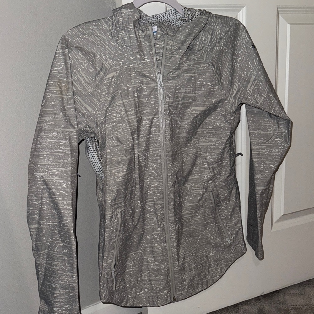 Columbia Women's Gray Ski Jacket